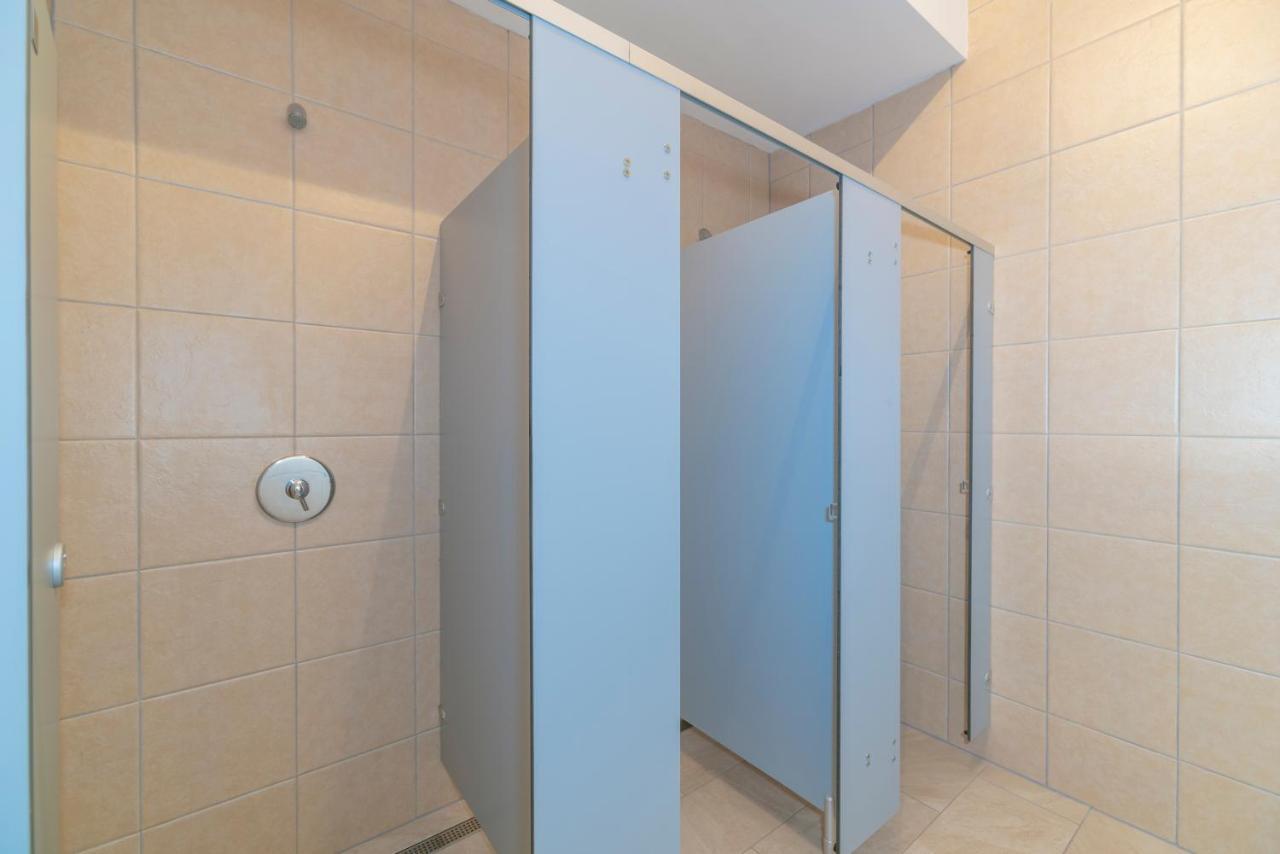 Albergue Nomad Backpacker Cardiff Exterior foto